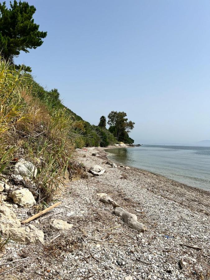 Lithino Apartments - 5Min From The Beach Agios Ioannis Peristeron  Exterior photo